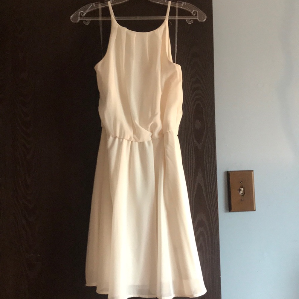 Francesca’s Ivory Dress and Accessory Belt
